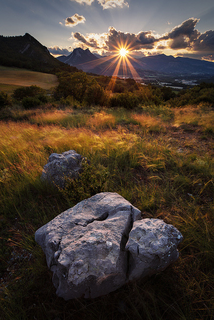pannekoekman:  On the Rocks by DBPhotographe 