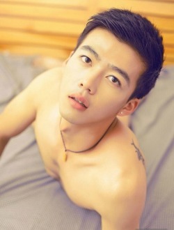 asianboysloveparadise:  Come here baby!!!
