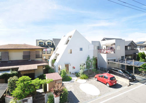 wellplanned-architecture:White Mountain House / Studio Velocity Architects Japan