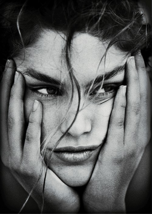 ohyeahpop:  Cindy, Face, 1991 - Ph. Marco Glaviano