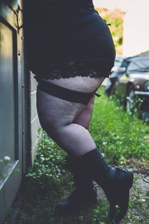 XXX spookyfatbabepower:  Thin women are not my photo
