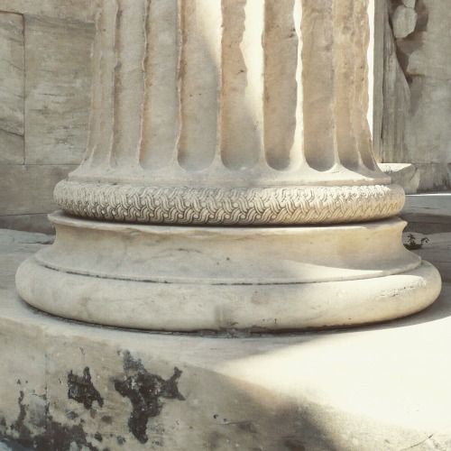 maddoverseas:The Acropolis, Athens, Greece (The Adventuring Urbanist)