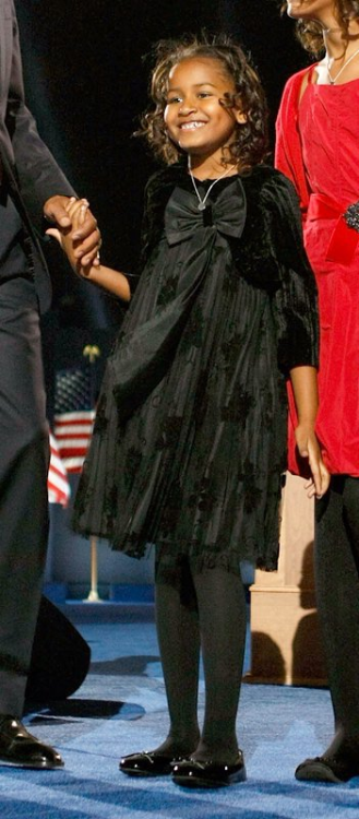 trebled-negrita-princess:  buttcheekpalmkang:  queen-teare:  lennybaby2:  skidivame:  Sasha Obama 2008 and 2015. Beautiful then, beautiful now. I’m old.  Not over this.  Black is forever beautiful  I feel like I’m watching a cousin grow up.   We are.