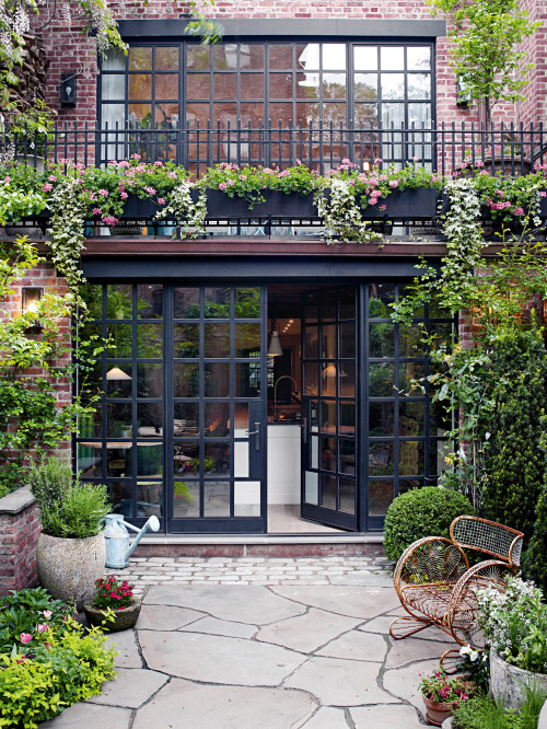Gardens, balconies and courtyards: how to master greenery at home - Vogue Living 