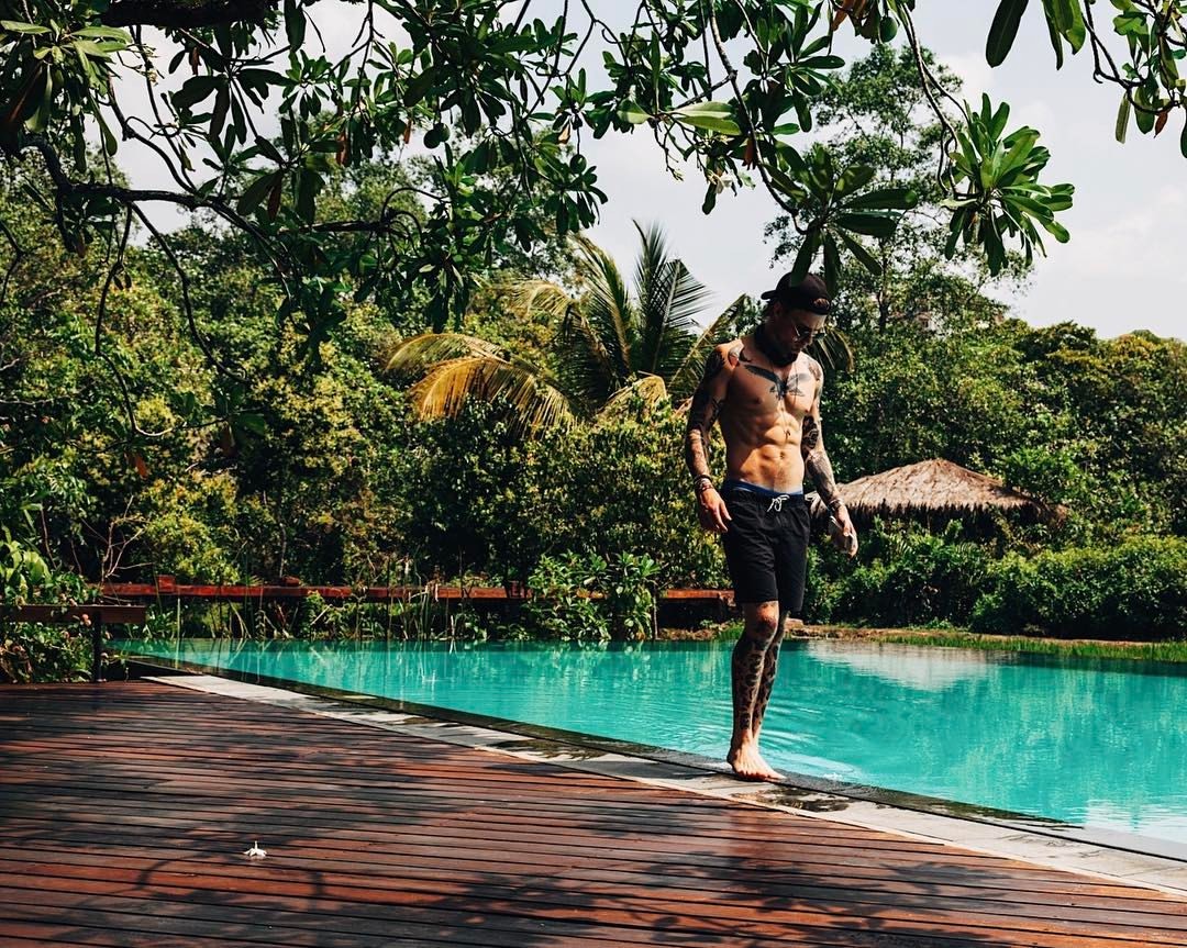 thomasdavenport:  Asia’s best kept secret, Sri Lanka.   @jetwinghotels #jetwingkurulubedda