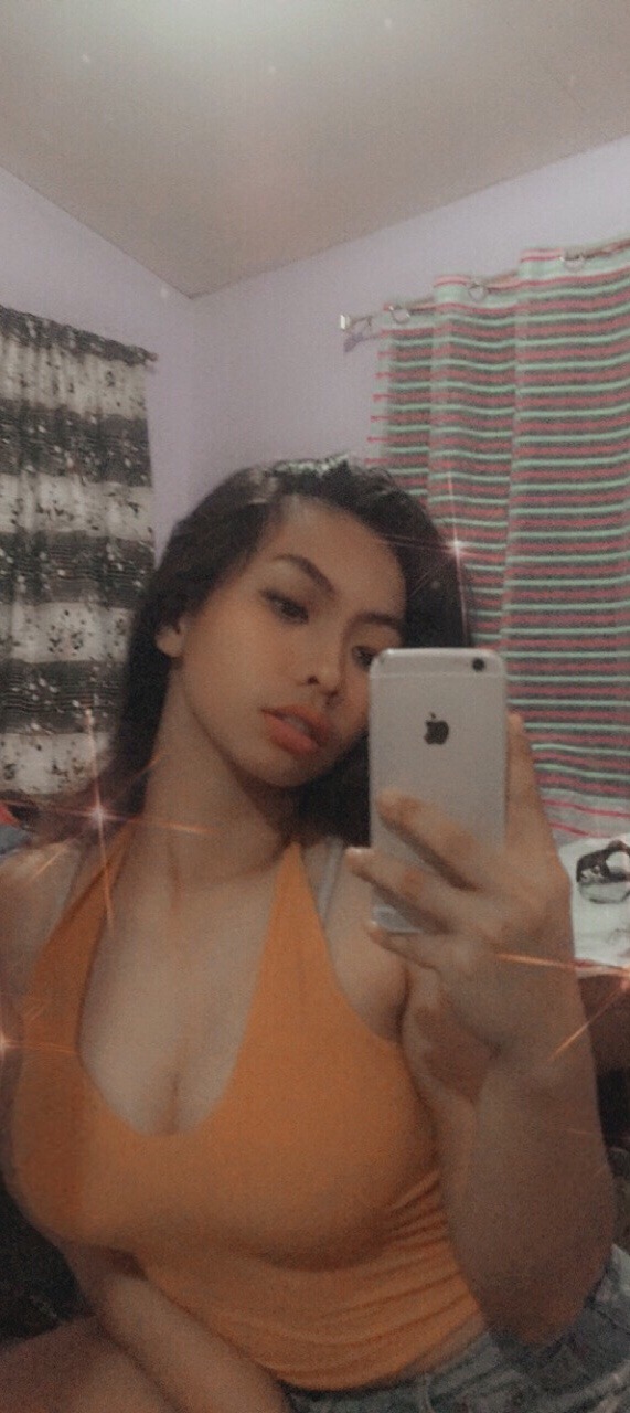 Probably The Last Selfies You’ll See Of Me Bc This Phone Is Crashing