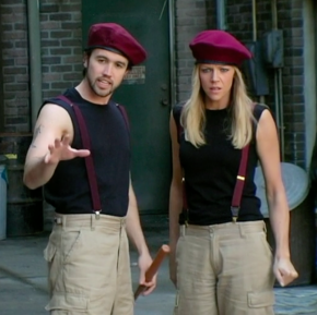 itsalwaysunnyontv: mac and dee achieved true gay/lesbian solidarity in bums: making