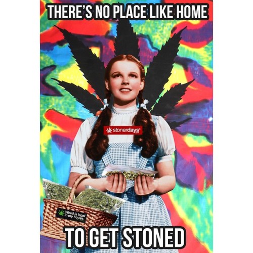 stonerdays:  👐👧🏡🍭 #StayBlazed