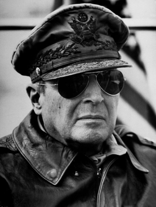 theragmansroost:General Douglas MacArthur, 1950.