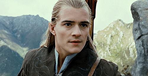 dailycinema: Orlando Bloom as Legolas in The Lord of the Rings: The Fellowship of the Ring