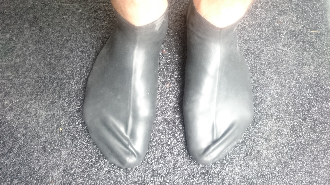 just4rubber:  #just4rubber
