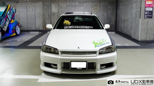 Nissan Skyline R34秋葉原UDX駐車場[痛車SNAP]NO:2169 エボラインさん[福岡県]アイドルマスター シンデレラガールズ 星井美希&城ヶ崎美嘉仕様 #NISSAN ス