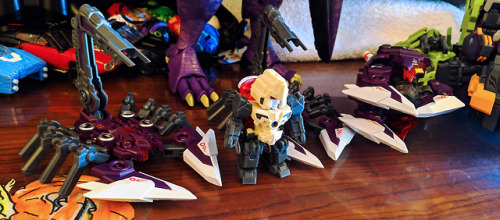 After getting my first taste of Master Made stuff I immediately went in on (not) Scorponok. I also h