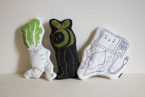 This is just to let you know I made a series of silkscreened plush toys with legs