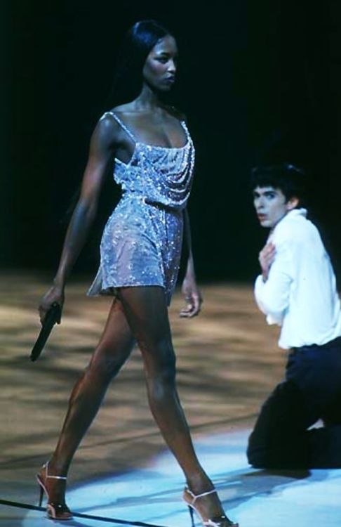 rovrsi:Naomi Campbell at Versace S/S 1998, Menswear.