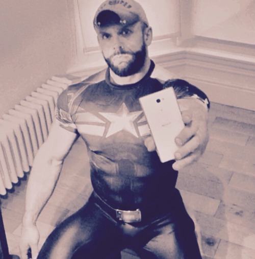 Captain America selfies
