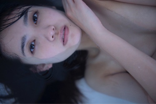 soimort48:  Rena Kato’s 1st photobook  https://www.amazon.co.jp/dp/4800275873/