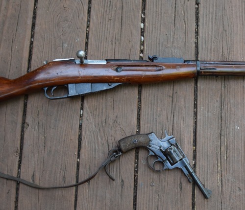 yeoldegunporn:  Mosin Nagant M91/30Nagant M1895