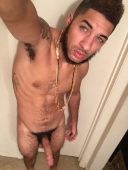 pradaboiswagg:  Fully nude.. Fully erect… 