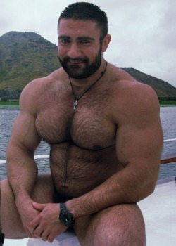 Hairy, sexy, muscular, and so dam hot.