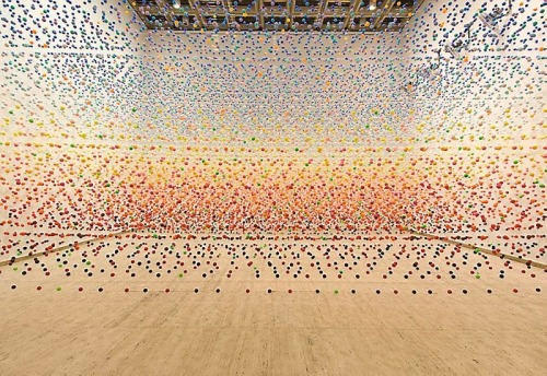 contemporary-art-blog:  Nike Savvas