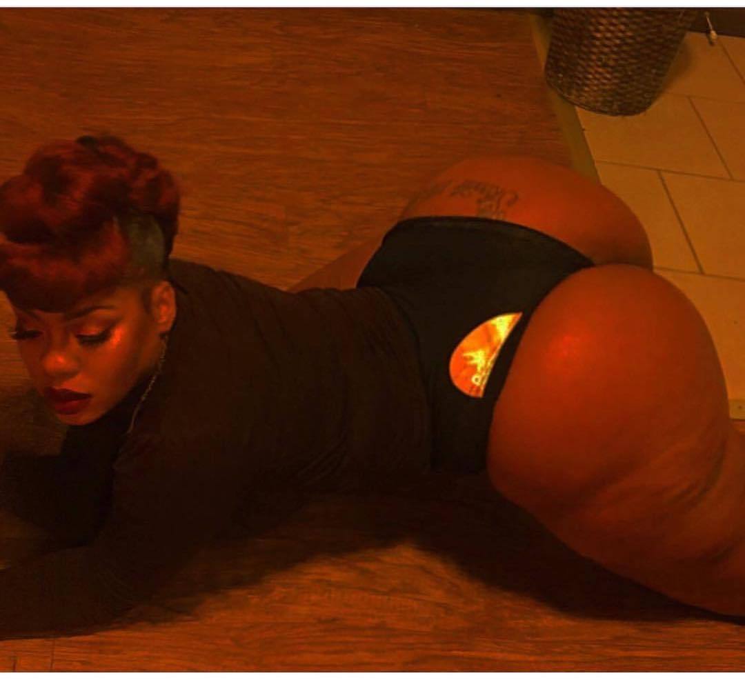 ebony-babes4u:  Always Black, Always Bad and Always Beautiful!