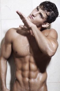 improud2bagay:  Click here to see hot Gay man live in action!