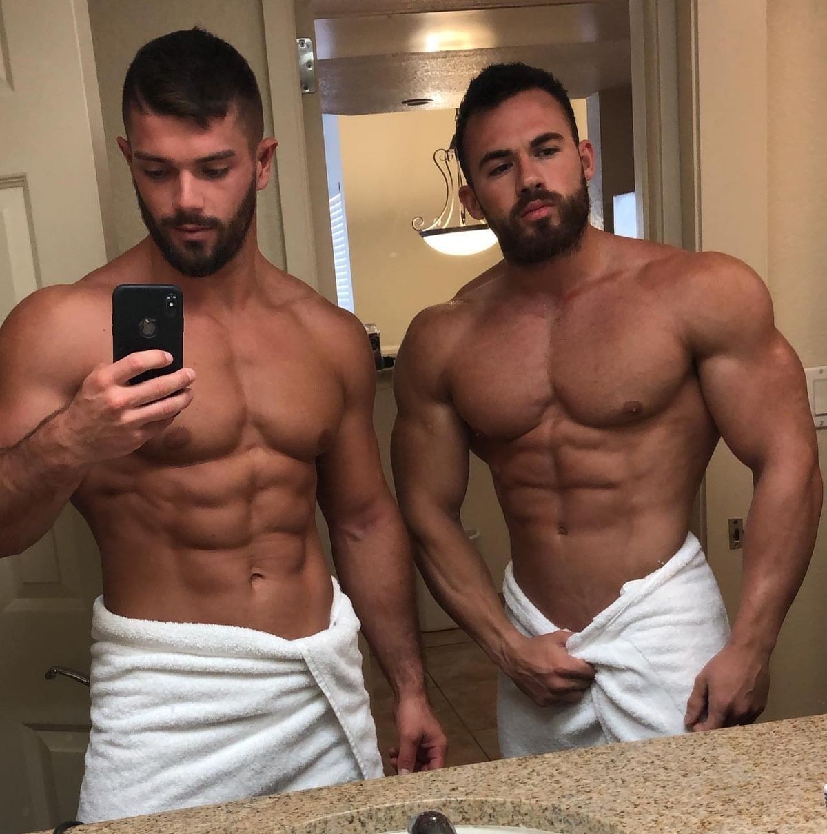 joeweinberg1: Like man and towel.