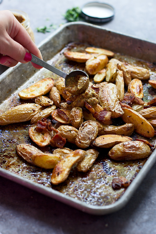 foodffs:  Bacon Roasted Fingerling Potatoes with Stone-Ground Mustard and TarragonReally