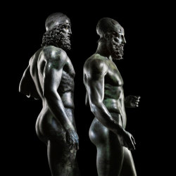 Museum-Of-Artifacts:    The Riace Warriors, Two Full-Size Greek Bronzes Of Naked