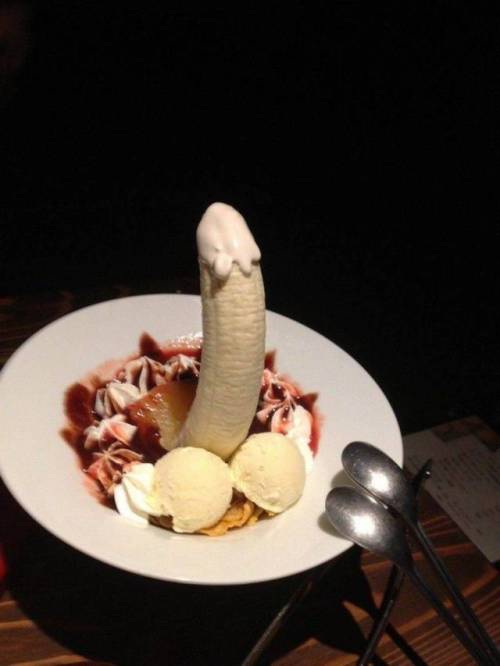 mavericktg06:La qualité de la cuisine française !! Mdr My favorite dessert !!!