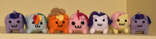 Pony loaves! Mane Six (including Princess Twilight Sparkle) for $25, OC/show ponies beginning at $30