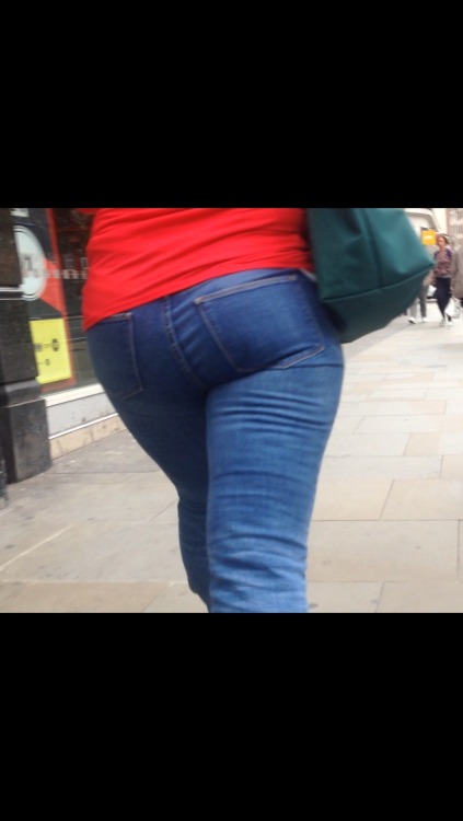 Candid - Another P.A.W.G. In Denims (E1)