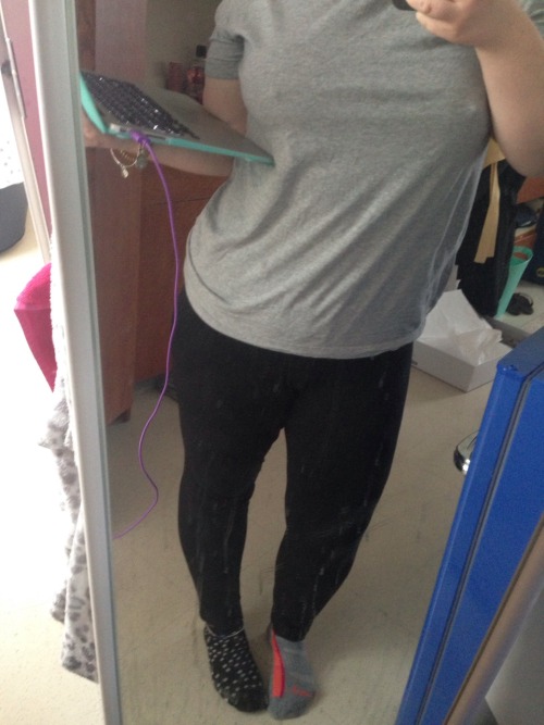 ablackholeandemptysoul:  Fuck Ya social norms - no bra Thursday