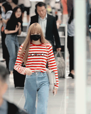 q-idle:lisa’s arrival 