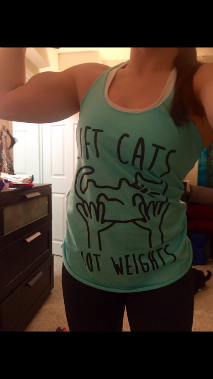 musclemunchkin: Lift cats not weights