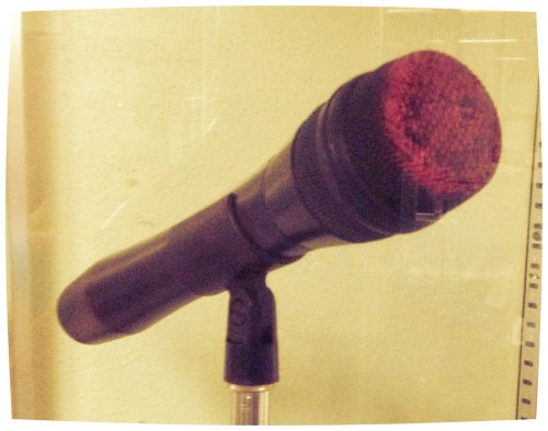 killkisho:  carlosthatsmyname:Selena’s microphone covered in her well known lipstick color. All her mics ended up looking like that after her concerts. This one is on display at the Selena Museum in Corpus Christi Texas and is from the infamous Last