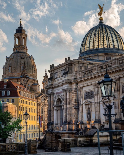 legendary-scholar:  Dresden, Germany, Photo by Travelingmongo.