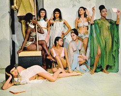 vintagegal:  Extras on the set of Cleopatra