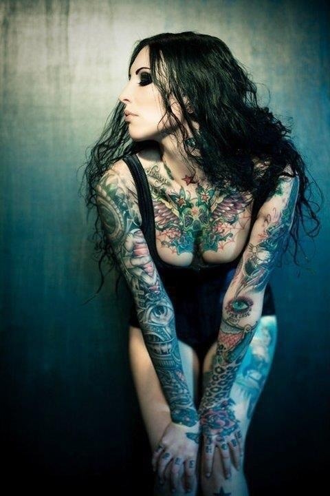 Tattoo'd ladies&metal