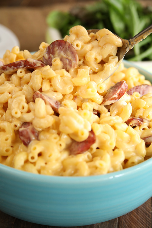 daily-deliciousness:Creamy smoked sausage mac and cheese