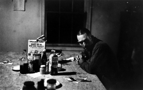 howitzerliterarysociety:mpdrolet:Lone coal miner at breakfast table, c. 1947Arthur LeipzigMorning Co