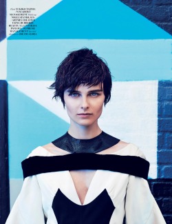 wikoni:  vasilisa pavlova |w| l’officiel singapore |w| nicholas ong