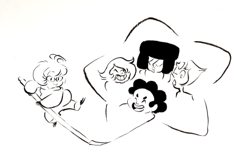 gracekraft:  Flying out tomorrow to attend the opening reception for the Steven Universe | Adventure Time tribute show at Gallery Nucleus. I’ll also be drawing sketch covers with BOOM! at the event.  So if you are attending feel free to stop by and