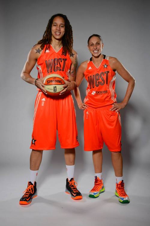 Diana taurasi body issue