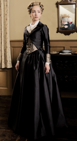 benjaminbrewsters:Ksenia Solo as Peggy Shippen in episode 9, season 3 of TURN.