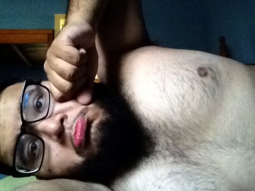 mooglemark:  My one day off of work and I have to do a days worth of house chores :-(