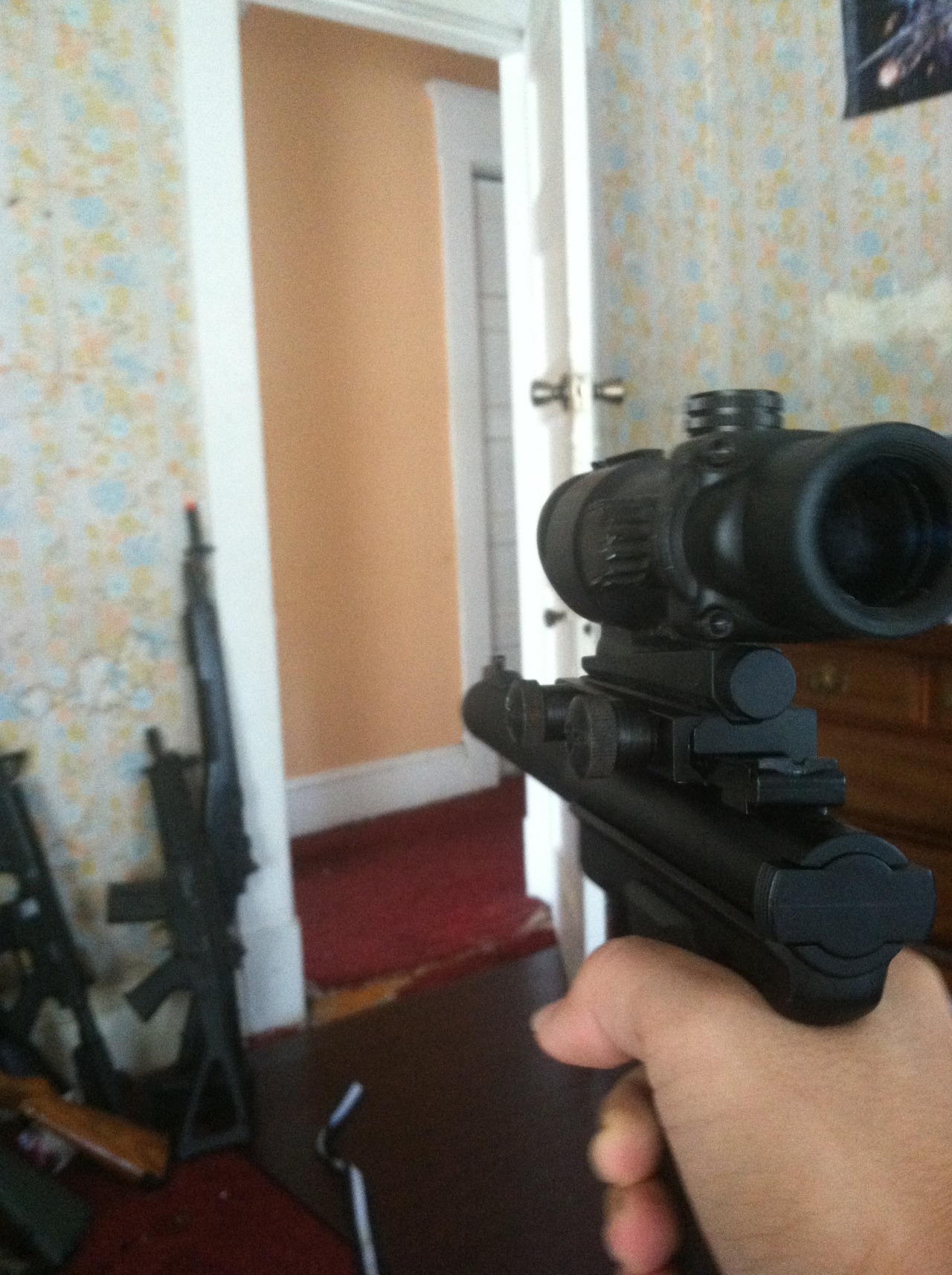 kongoupak:  It’s like a Star Wars Blaster now