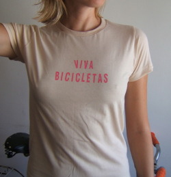lacletaoficial:  bikesmut:  viva bicicletas!and