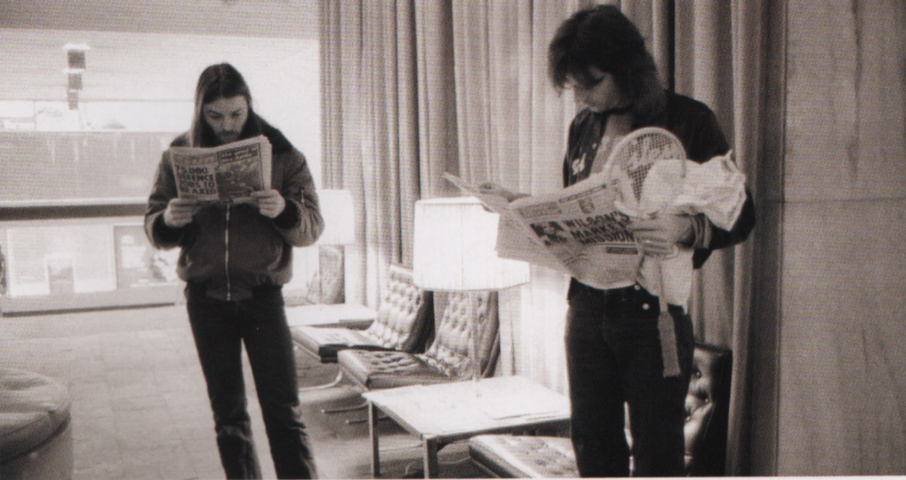 fakher-khmiri:  1973 - The Dark Side Of The Moon    Breathe!